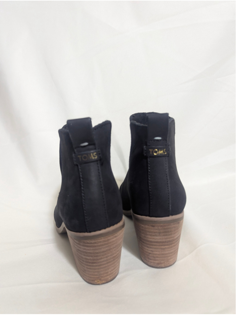Toms Womens Black Suede V-Cut Ankle Booties abluck Heel Size 8 - Picture 4 of 7